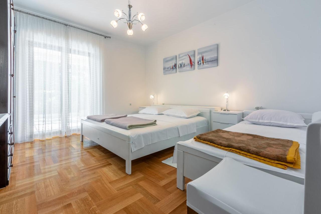 Apartments Mirena تْسْغيكفانِتْسا المظهر الخارجي الصورة